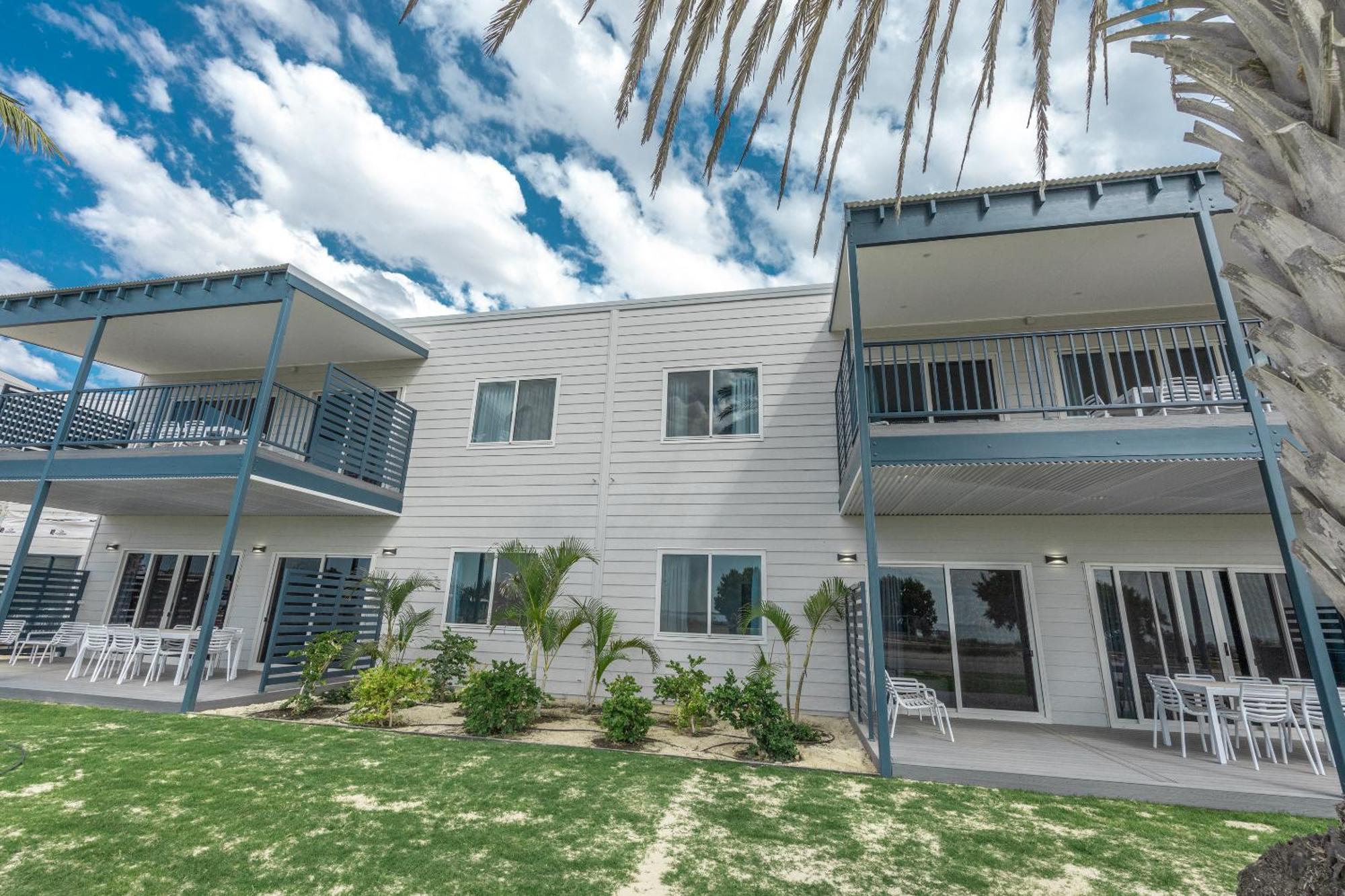 Ningaloo Coral Bay - Bayview Hotel Bagian luar foto